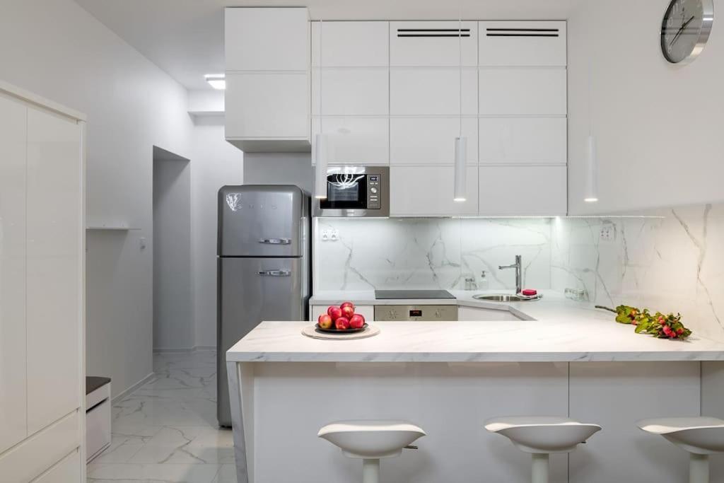 Charming Apartment In Calm And Central Area Cracóvia Exterior foto