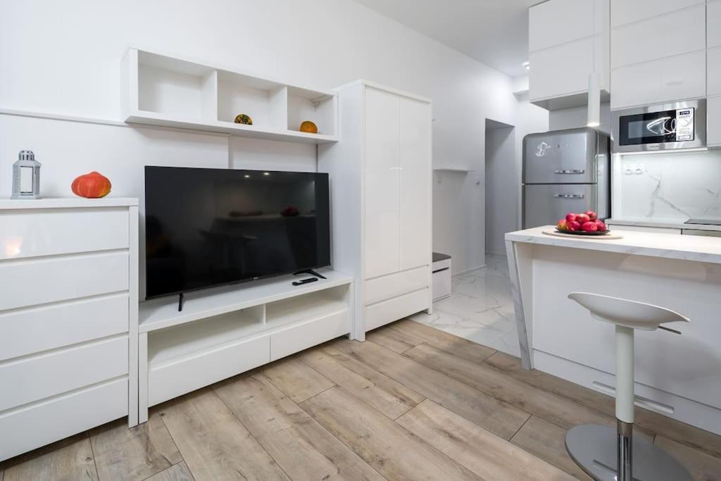 Charming Apartment In Calm And Central Area Cracóvia Exterior foto