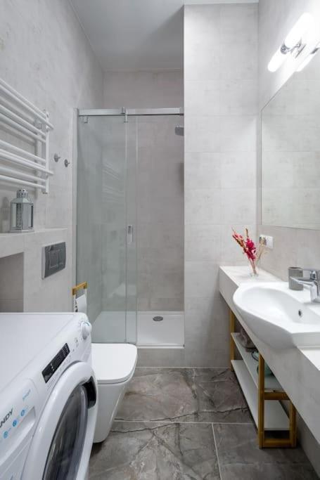Charming Apartment In Calm And Central Area Cracóvia Exterior foto