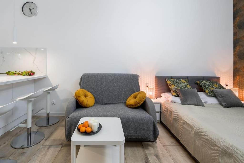 Charming Apartment In Calm And Central Area Cracóvia Exterior foto