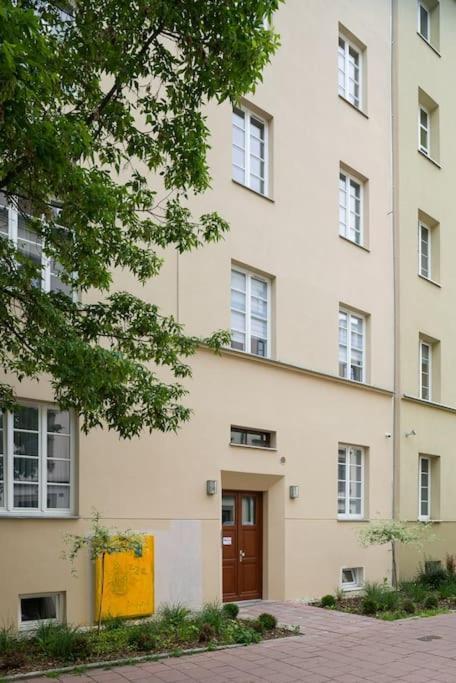Charming Apartment In Calm And Central Area Cracóvia Exterior foto